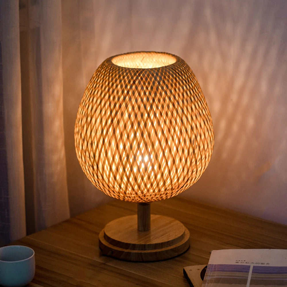 Luminária Artesanal de Mesa em Bambu - BambooLuz Zen