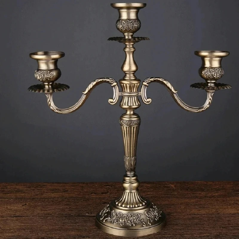 Candelabro Europeu em Bronze - RoyalBronze Vintage