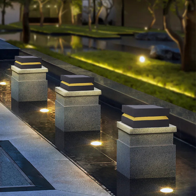 Luminária Solar LED para Jardim e Pilar - SolarGuard IP65