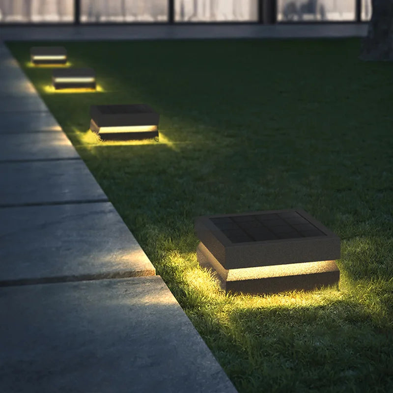 Luminária Solar LED para Jardim e Pilar - SolarGuard IP65